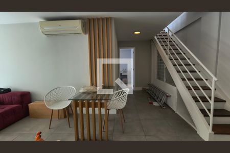 Sala de apartamento para alugar com 2 quartos, 156m² em Recreio dos Bandeirantes, Rio de Janeiro