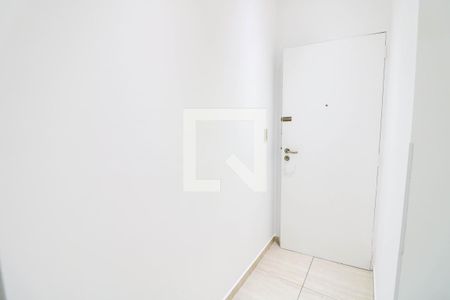 Hall de entrada de apartamento para alugar com 2 quartos, 75m² em Vila das Belezas, São Paulo