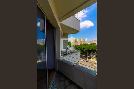 Varanda de apartamento à venda com 3 quartos, 69m² em Vila Sofia, São Paulo