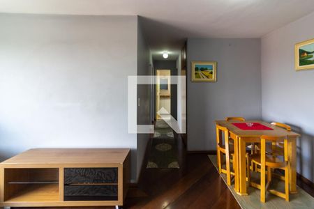 Sala de apartamento à venda com 3 quartos, 69m² em Vila Sofia, São Paulo