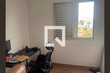 Quarto de apartamento para alugar com 3 quartos, 108m² em Buritis, Belo Horizonte