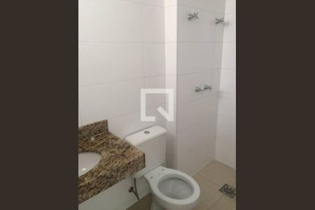 Banheiro de apartamento para alugar com 3 quartos, 108m² em Buritis, Belo Horizonte