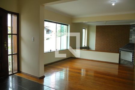 Sala de casa para alugar com 4 quartos, 300m² em Bairro dos Casa, São Bernardo do Campo