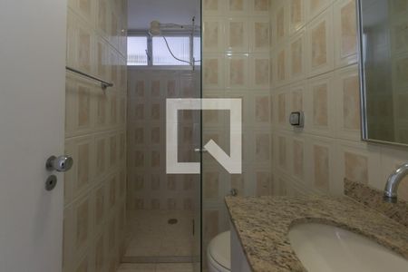 Banheiro Corredor de apartamento à venda com 2 quartos, 110m² em Vila Olímpia, São Paulo