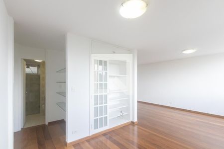 Sala de apartamento à venda com 2 quartos, 110m² em Vila Olímpia, São Paulo