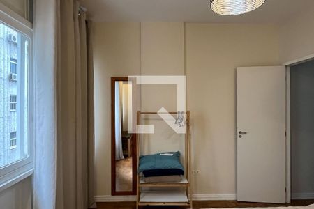 Quarto de apartamento para alugar com 1 quarto, 54m² em Boqueirão, Santos