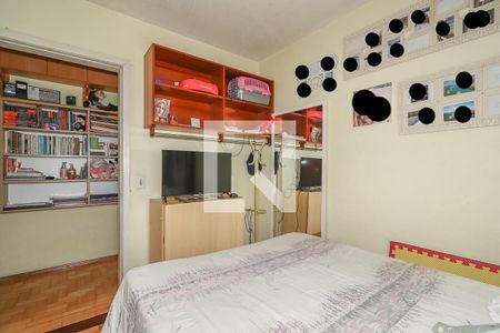 Quarto de apartamento para alugar com 2 quartos, 64m² em Vila Ipiranga, Porto Alegre