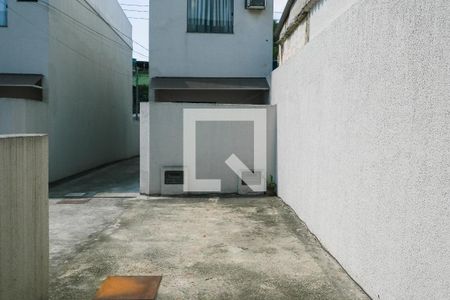 Casa para alugar com 2 quartos, 65m² em Juscelino, Mesquita