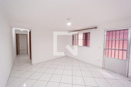 Sala de casa para alugar com 2 quartos, 80m² em Vila Talarico, São Paulo