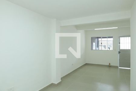 Sala de casa para alugar com 1 quarto, 70m² em Cidade Tiradentes, São Paulo