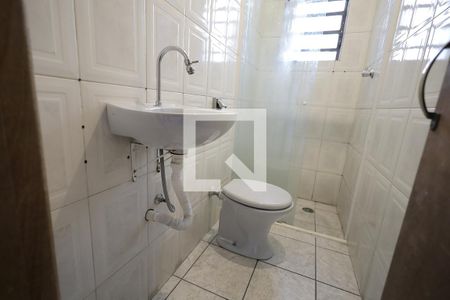 Banheiro de casa à venda com 2 quartos, 67m² em Vila Floresta, Santo André