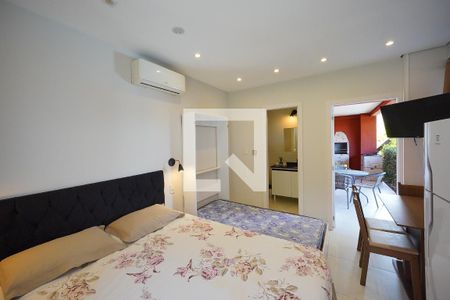 Detalhe cama de solteiro retrátil  de kitnet/studio para alugar com 1 quarto, 29m² em Santo Antonio de Lisboa, Florianópolis