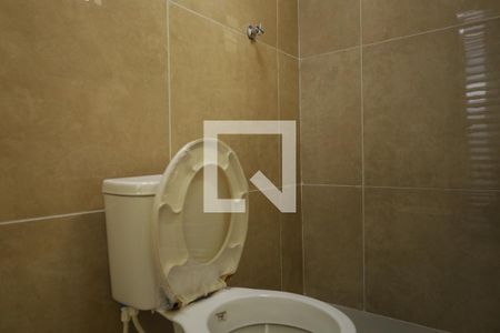 Banheiro de apartamento para alugar com 1 quarto, 38m² em Cidade Tiradentes, São Paulo