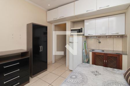 Sala/Quarto de apartamento para alugar com 1 quarto, 18m² em Centro Histórico, Porto Alegre