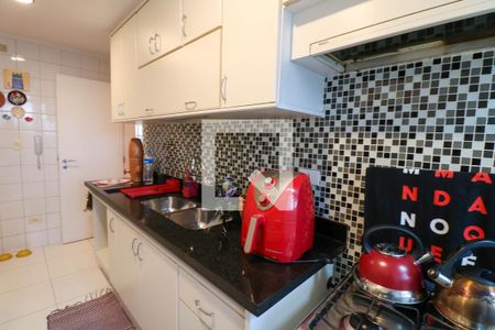 Cozinha de apartamento à venda com 3 quartos, 107m² em Campo Belo, São Paulo