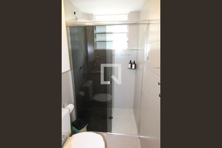 Banheiro  de apartamento para alugar com 2 quartos, 52m² em Vila Ema, São José dos Campos