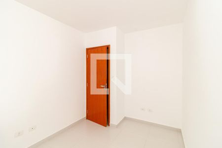 Quarto de apartamento para alugar com 2 quartos, 39m² em Vila Mazzei, São Paulo