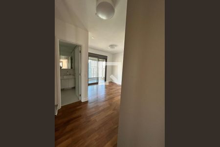 Quarto de apartamento à venda com 3 quartos, 160m² em Vila Olímpia, São Paulo