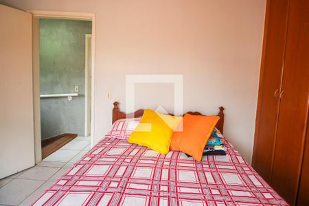 Quarto 1 de casa para alugar com 2 quartos, 90m² em Jardim Monte Alegre, Taboão da Serra