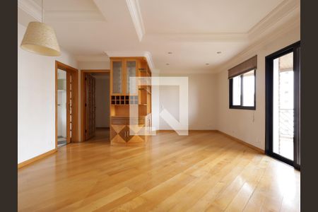 Sala de apartamento à venda com 3 quartos, 146m² em Vila Suzana, São Paulo