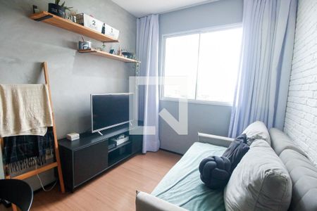 Sala de apartamento para alugar com 2 quartos, 48m² em Jardim Salete, Taboão da Serra