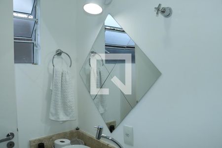 Casa de Condomínio para alugar com 4 quartos, 250m² em Pitas, Cotia