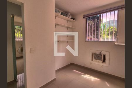 Quarto 2 de apartamento à venda com 3 quartos, 53m² em Vargem Pequena, Rio de Janeiro