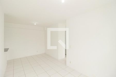 Sala de apartamento para alugar com 2 quartos, 50m² em Campo Grande, Rio de Janeiro