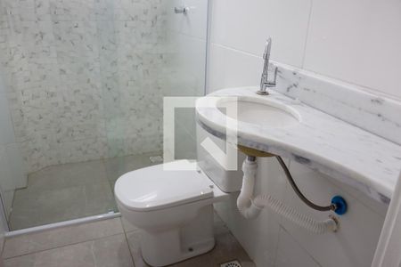 Banheiro de apartamento para alugar com 1 quarto, 30m² em Km 18, Osasco