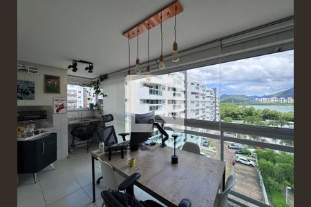 Varanda de apartamento para alugar com 2 quartos, 84m² em Barra da Tijuca, Rio de Janeiro