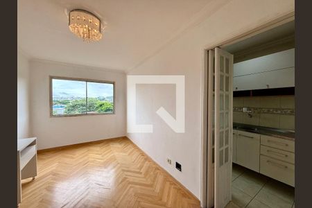 Sala de apartamento para alugar com 2 quartos, 53m² em Jardim Vergueiro, São Paulo