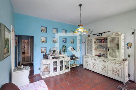 Sala de casa à venda com 5 quartos, 138m² em Itapoã, Belo Horizonte