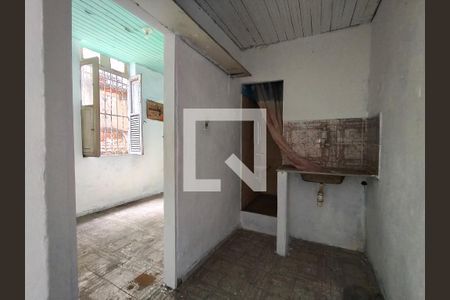 Corredor de casa à venda com 4 quartos, 200m² em Imperial de São Cristóvão, Rio de Janeiro
