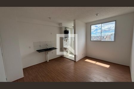 Sala de apartamento para alugar com 2 quartos, 36m² em Jardim, Santo André