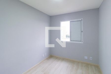 Quarto 2 de apartamento para alugar com 2 quartos, 48m² em Vila Veloso, Carapicuíba