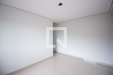 Quarto Suíte de casa para alugar com 5 quartos, 230m² em Niterói, Betim