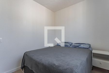 Quarto 1 de apartamento para alugar com 2 quartos, 41m² em Passo das Pedras, Porto Alegre