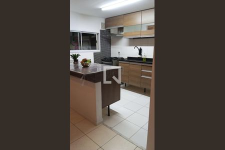 Cozinha de casa de condomínio para alugar com 3 quartos, 84m² em Vargem Pequena, Rio de Janeiro