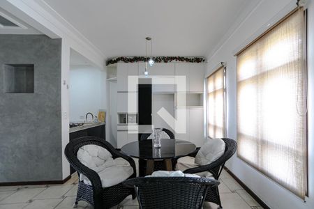 Entrada de casa para alugar com 3 quartos, 320m² em Vila Natal, Mogi das Cruzes