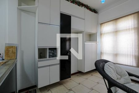 Entrada de casa para alugar com 3 quartos, 320m² em Vila Natal, Mogi das Cruzes
