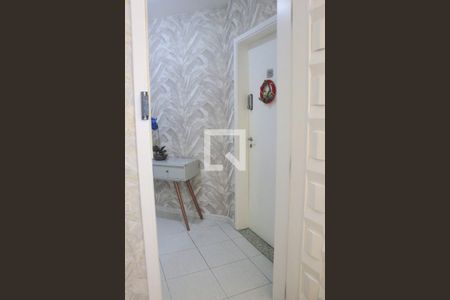 Hall de apartamento para alugar com 3 quartos, 128m² em Vila Augusta, Guarulhos