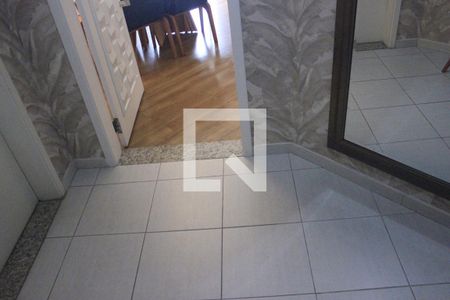 Hall de apartamento para alugar com 3 quartos, 128m² em Vila Augusta, Guarulhos