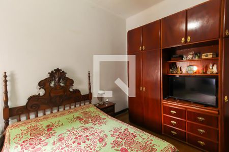 Quarto 2 de casa à venda com 3 quartos, 340m² em Vila Bertioga, São Paulo
