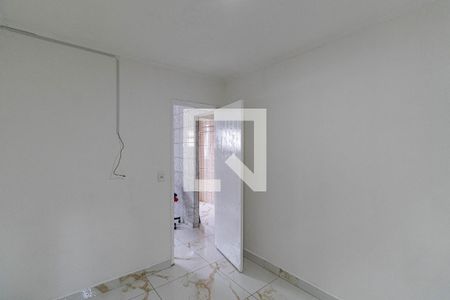 Quarto 2 de apartamento para alugar com 2 quartos, 50m² em Conjunto Residencial José Bonifácio, São Paulo