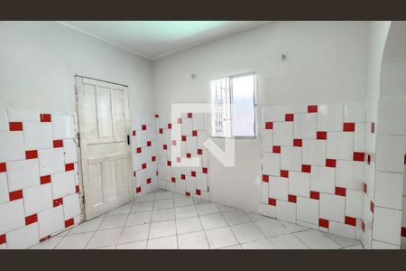 Quarto 2 de casa para alugar com 2 quartos, 100m² em Nordeste do Amaralina, Salvador