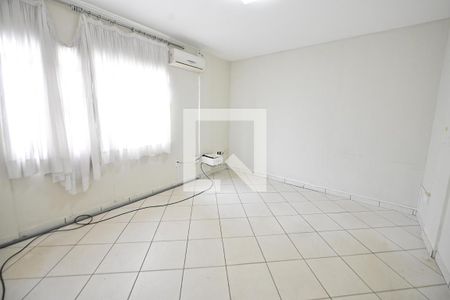 Casa para alugar com 3 quartos, 145m² em Jardim Europa, Goiânia