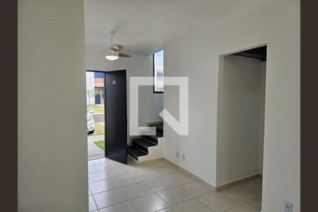 Casa de Condomínio para alugar com 2 quartos, 65m² em Parque Residencial Candido Portinari, Ribeirão Preto