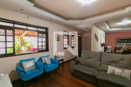 Casa para alugar com 3 quartos, 310m² em São João Batista, Belo Horizonte