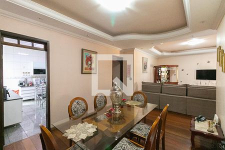 Casa para alugar com 3 quartos, 310m² em São João Batista, Belo Horizonte