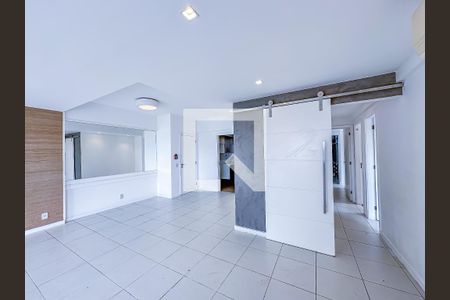 Apartamento para alugar com 4 quartos, 115m² em Botafogo, Rio de Janeiro